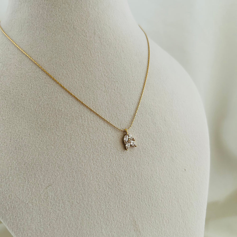 Twin Leaves Necklace