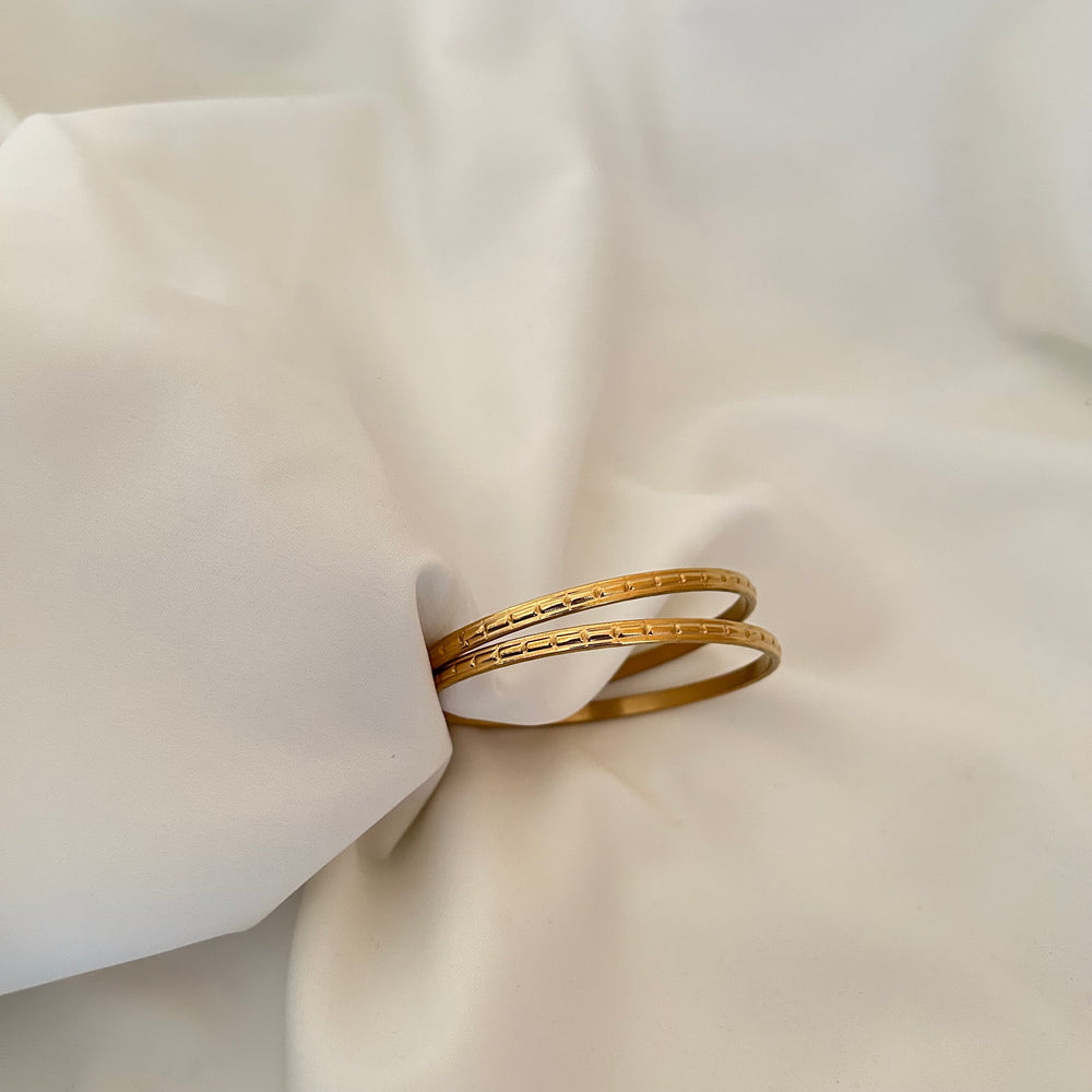 Fine Link Bangle (pair)