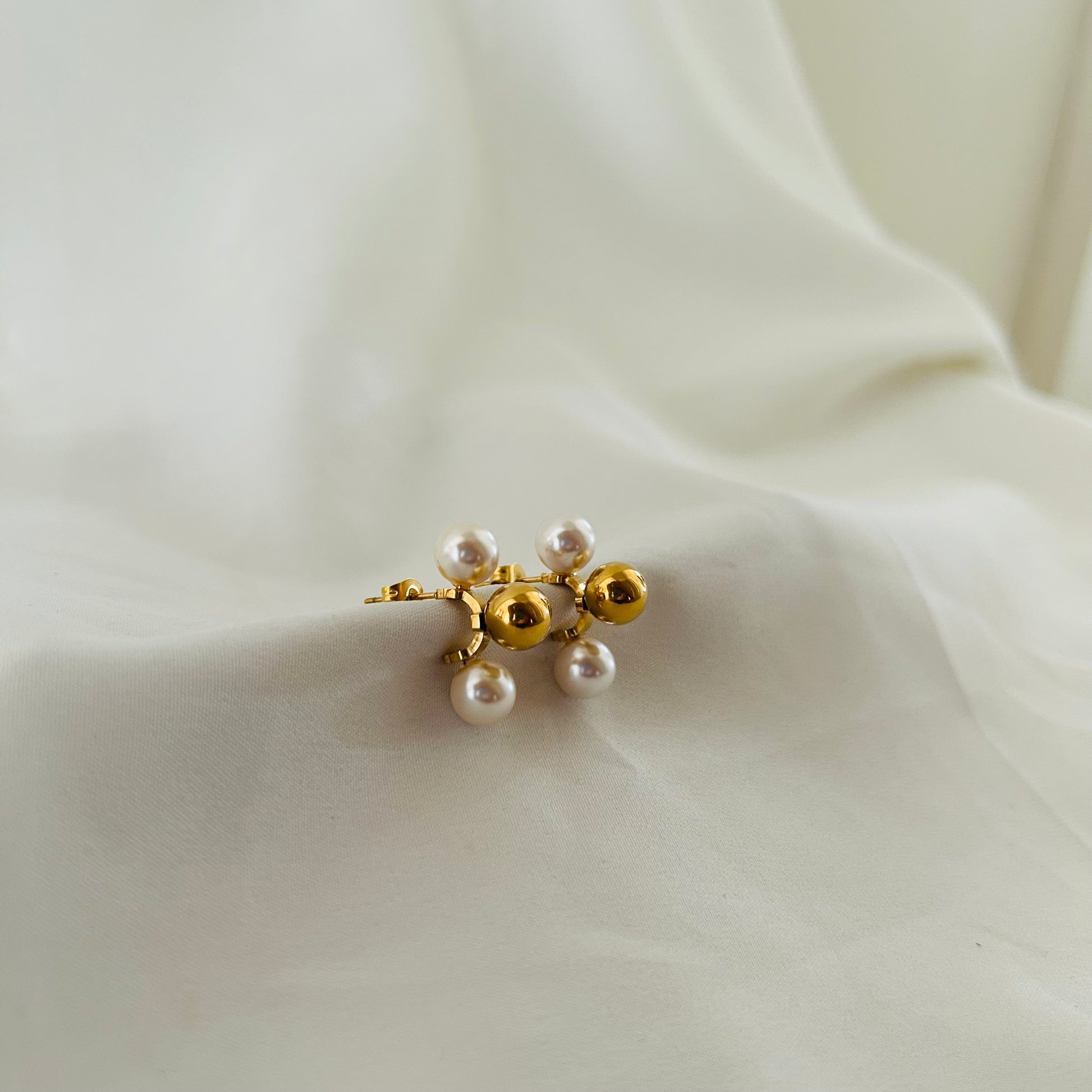 Pearl Ball Earrings