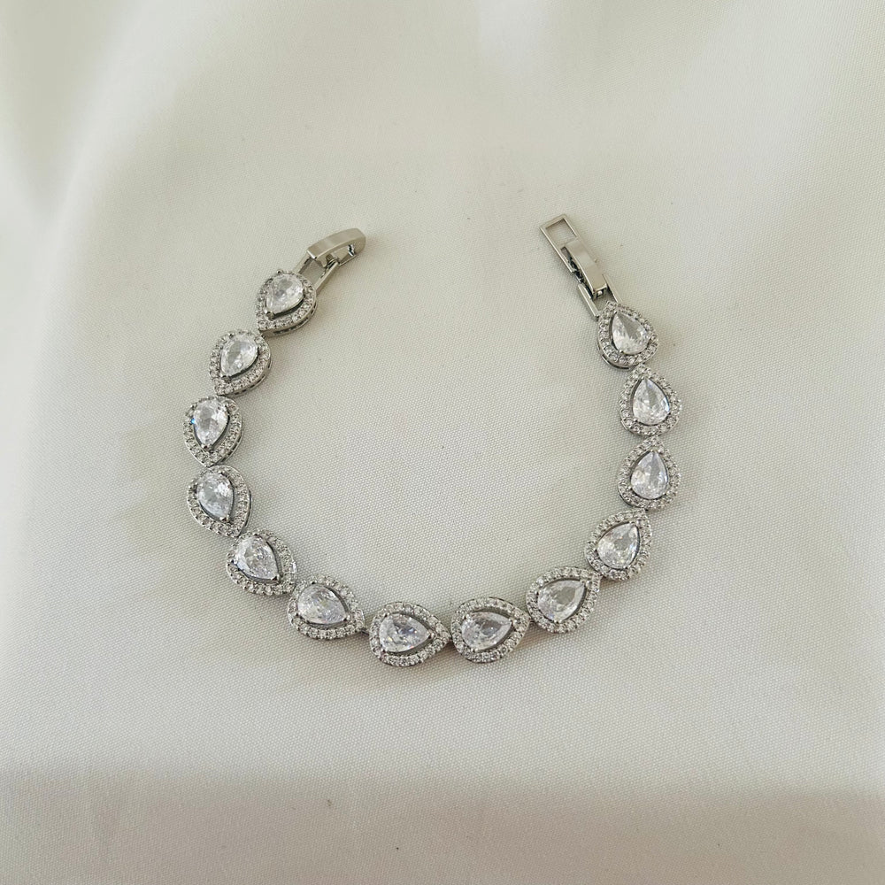 Pear Halo Crystal Bracelet