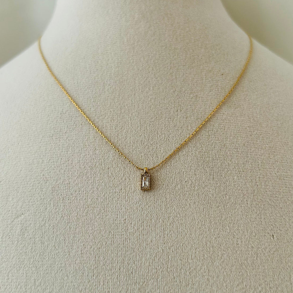 Mini Recta Necklace