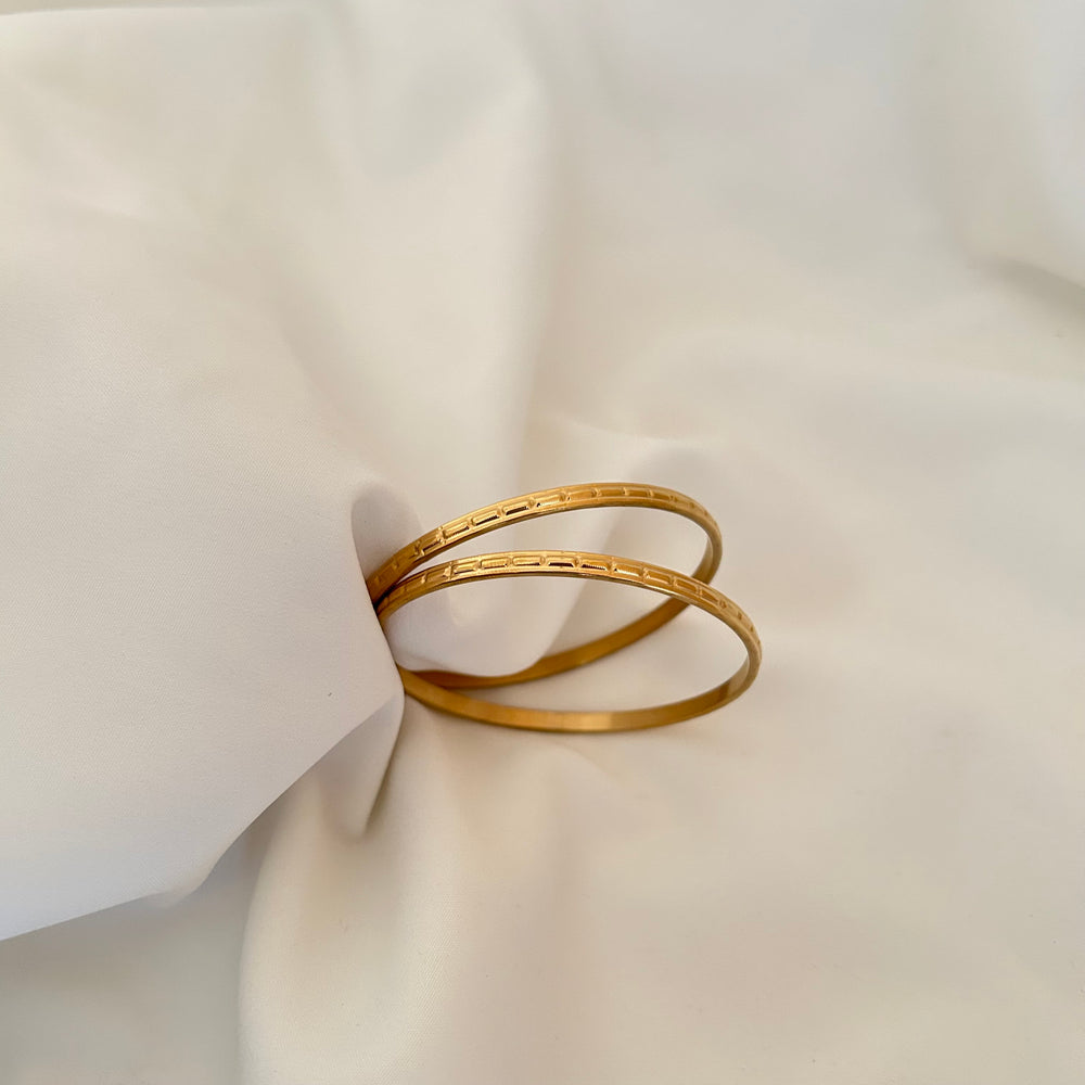 Fine Link Bangle (pair)