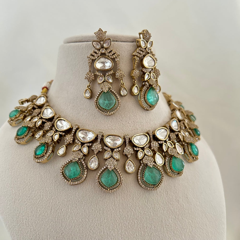 Emerald Victorian Choker Set