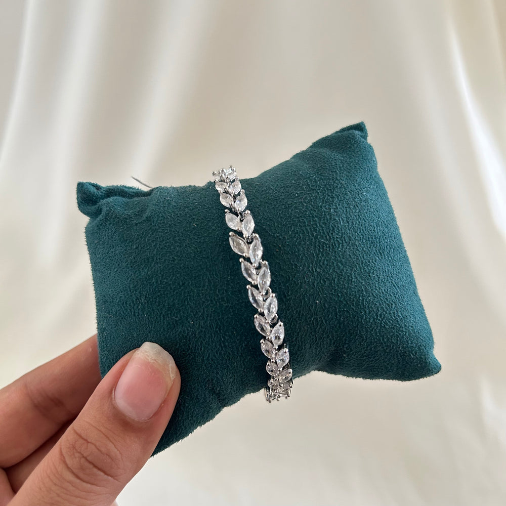 Marquise Luxe Tennis Bracelet