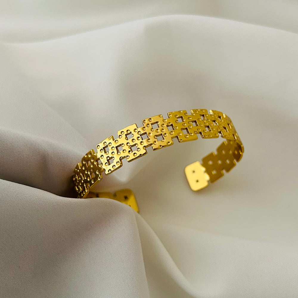 Axis Link Cuff Bracelet