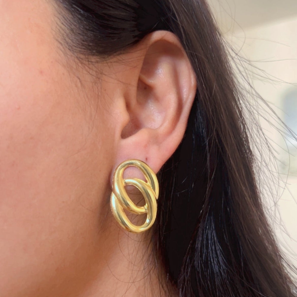 Interlocked Oval Gold Stud Earrings