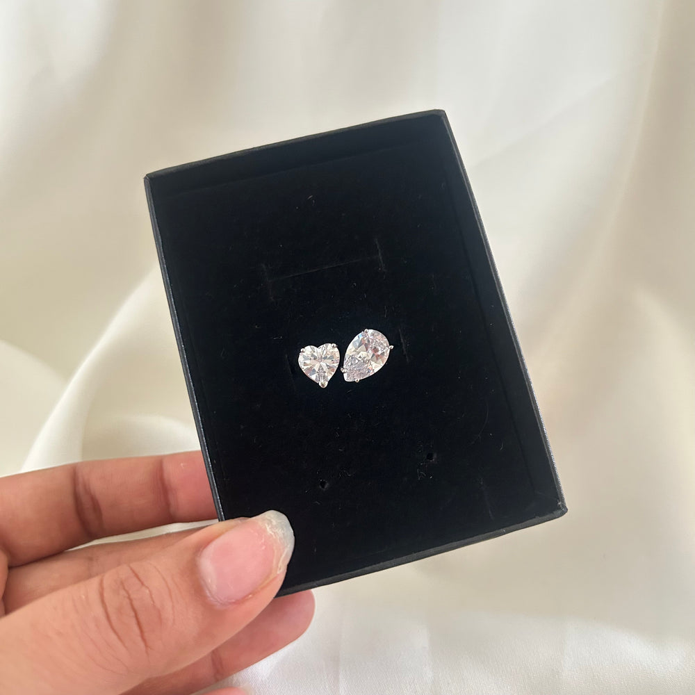 Heart & Pear Duo Stud Ring