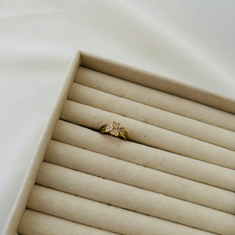 Love Bloom Ring Set