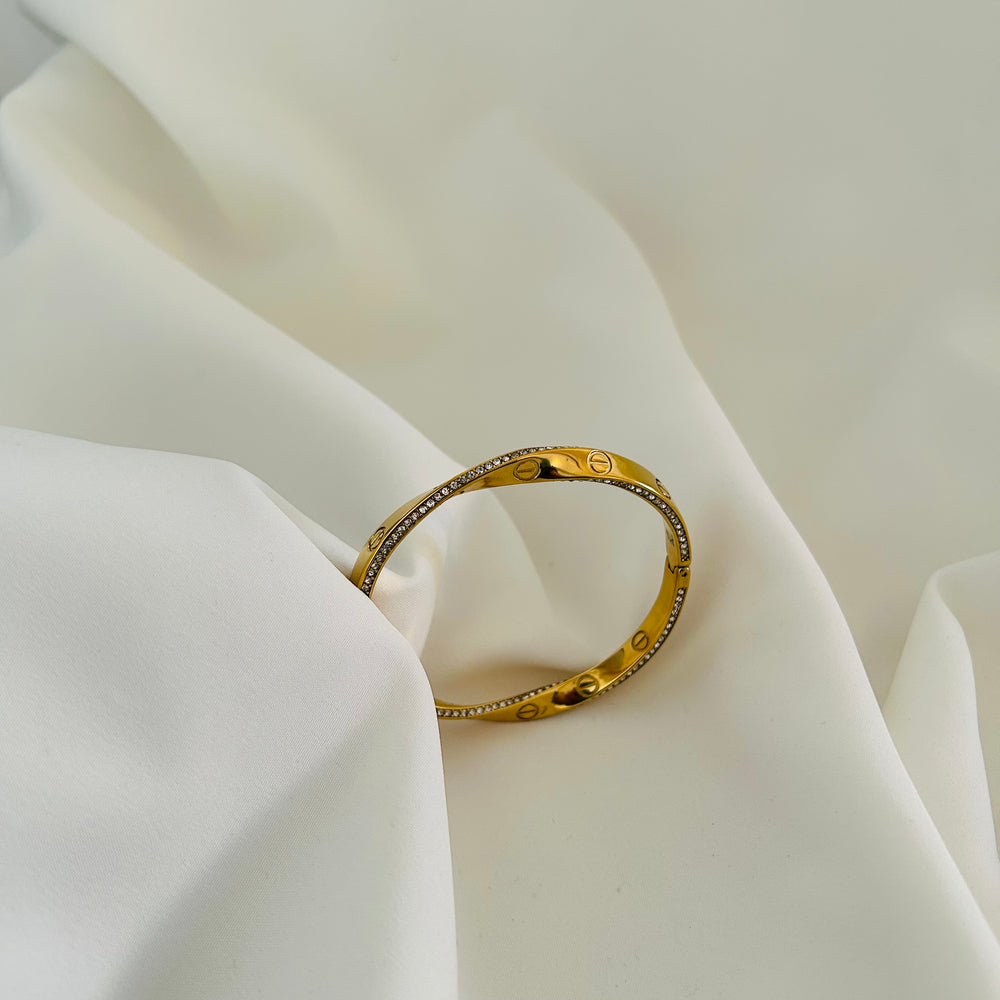 Aurelia Signature Crystal Bracelet