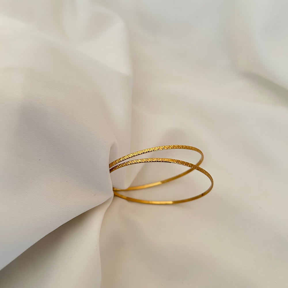 Sleek Luxe Bangle (pair)