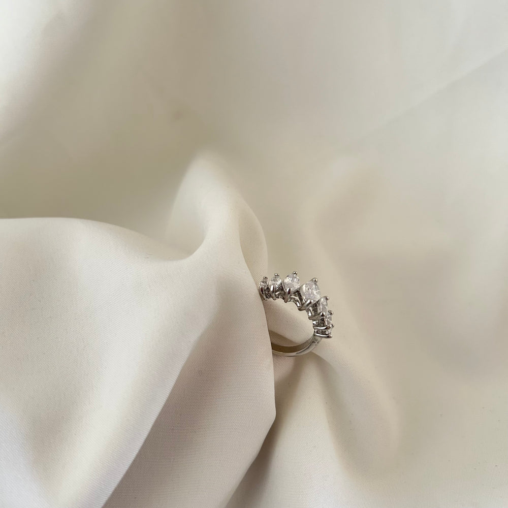 Marquise Elegance Band Ring