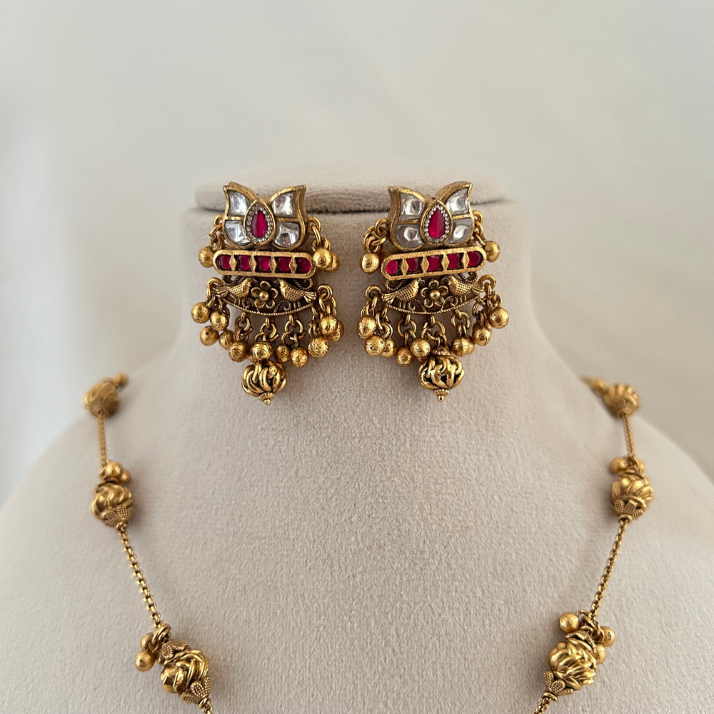 Antique Temple Pendant Set