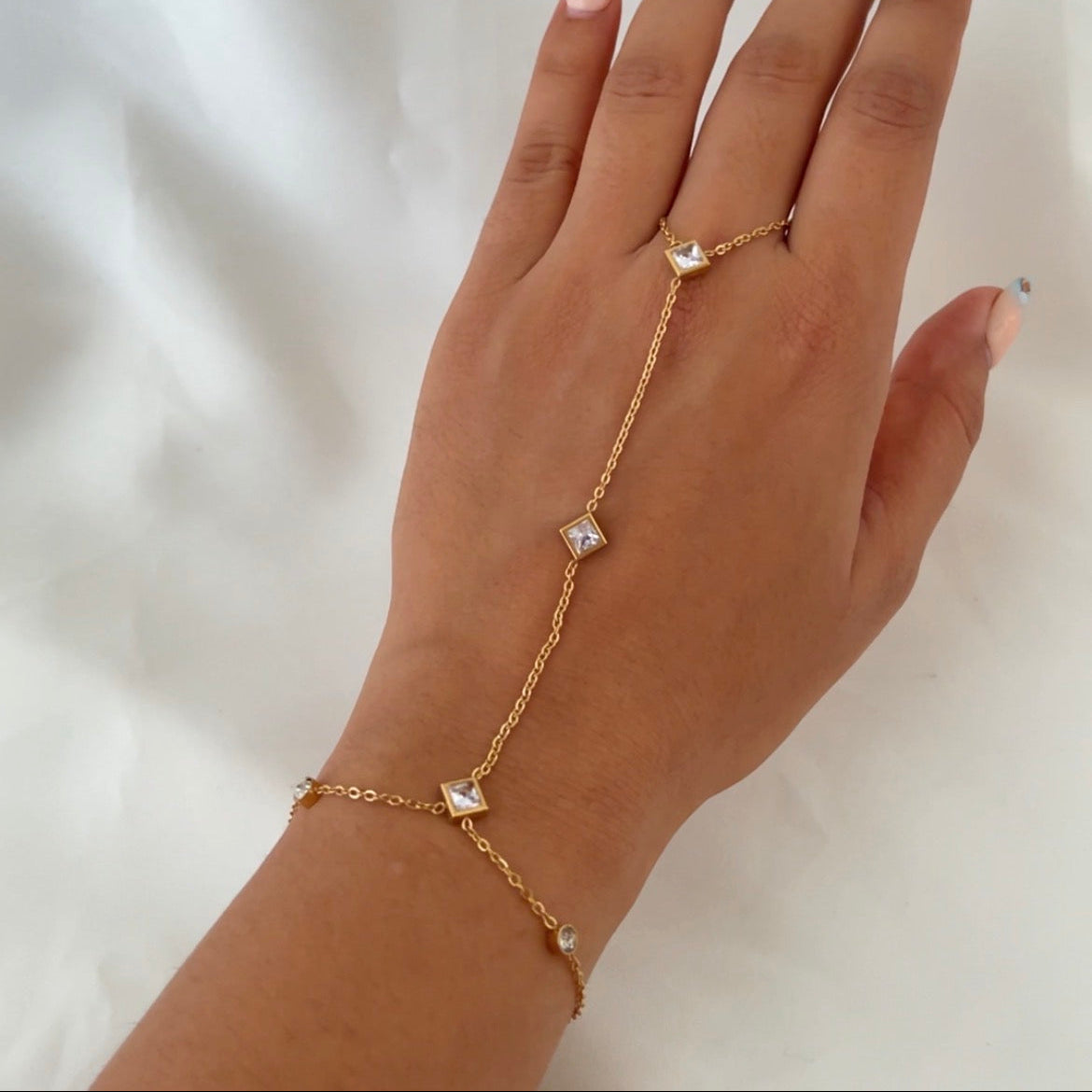 Hand Chain - VII