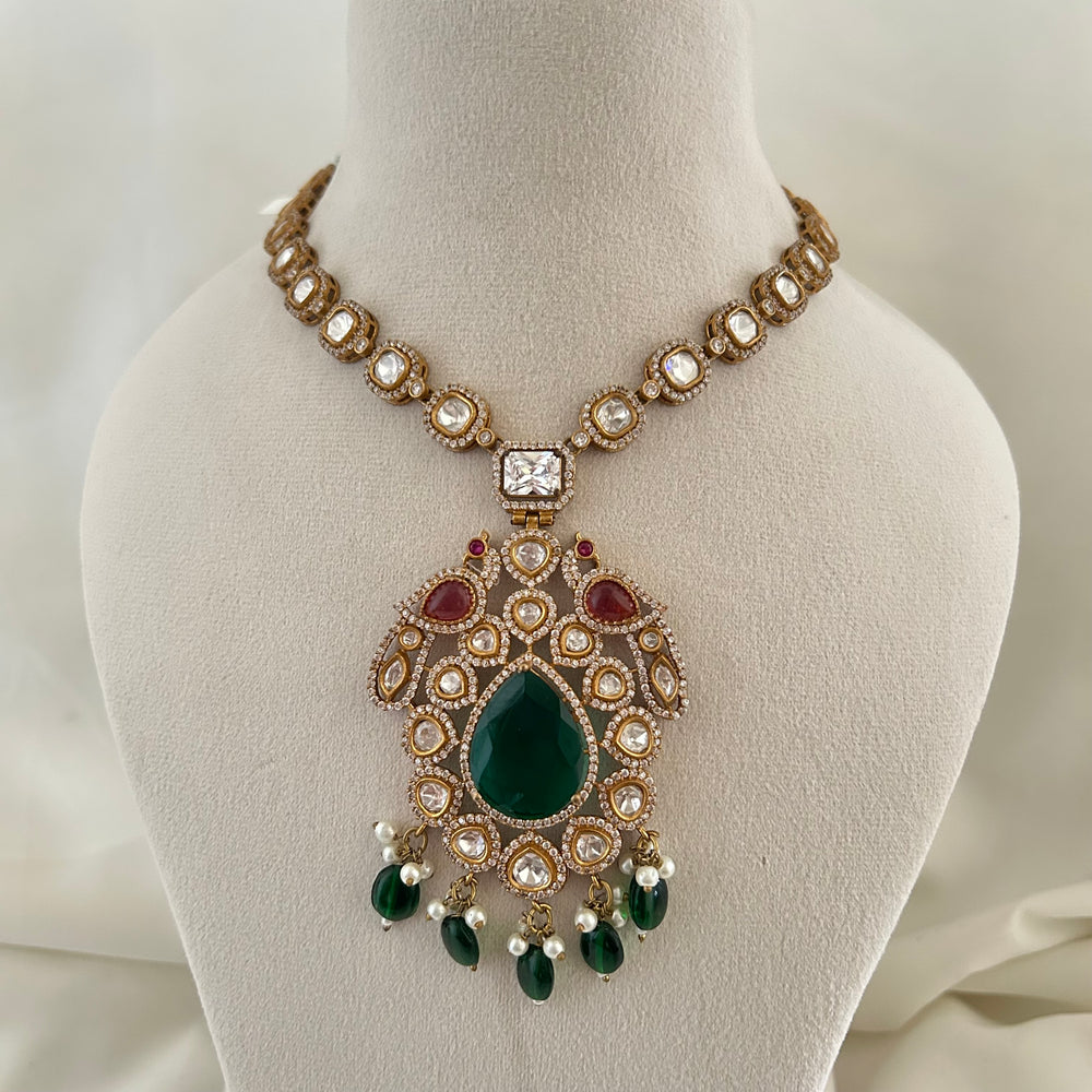 Green Kundan Pendant Necklace