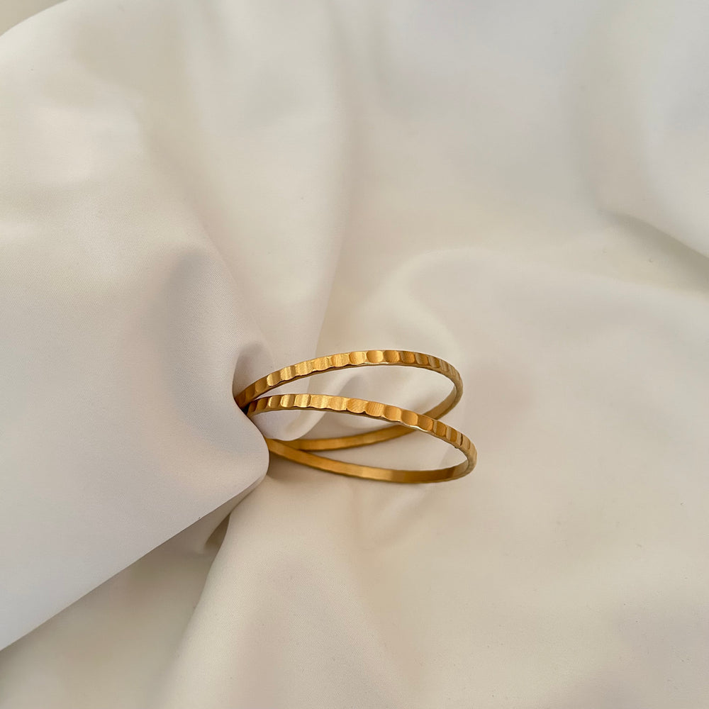 Hammered Bangle (pair)