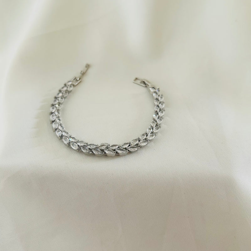 Marquise Luxe Tennis Bracelet
