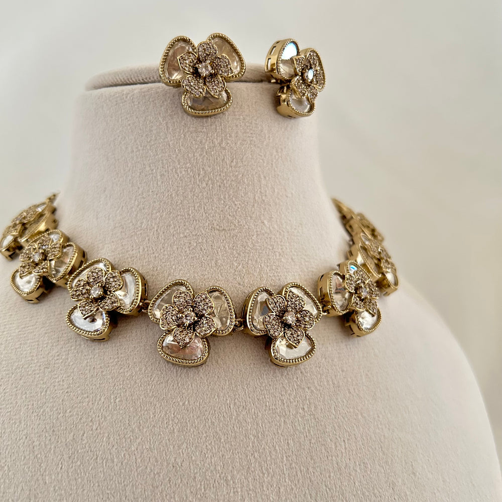 Moissainate Statement Choker