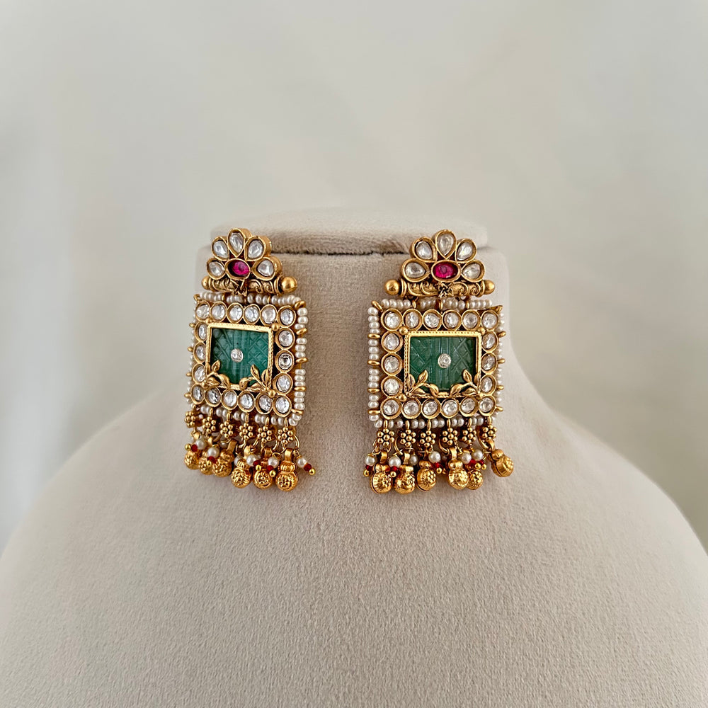 Green Stone Choker Set