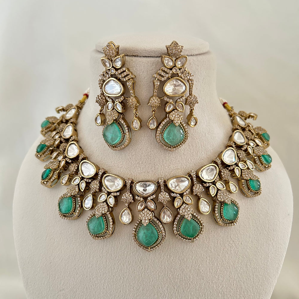Emerald Victorian Choker Set