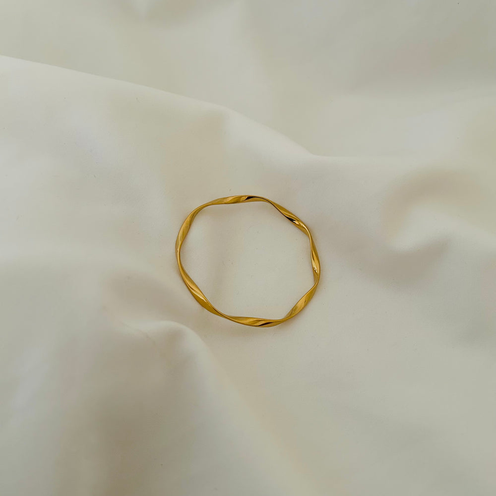 Weavy Bangle
