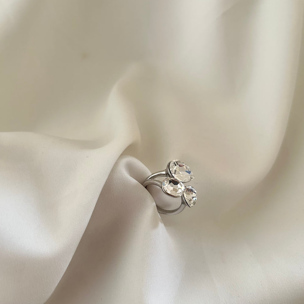 Elegant Crystal Stone Set Ring