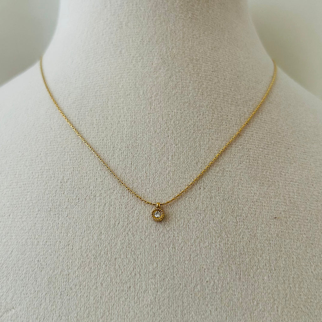 Mini Circle Necklace