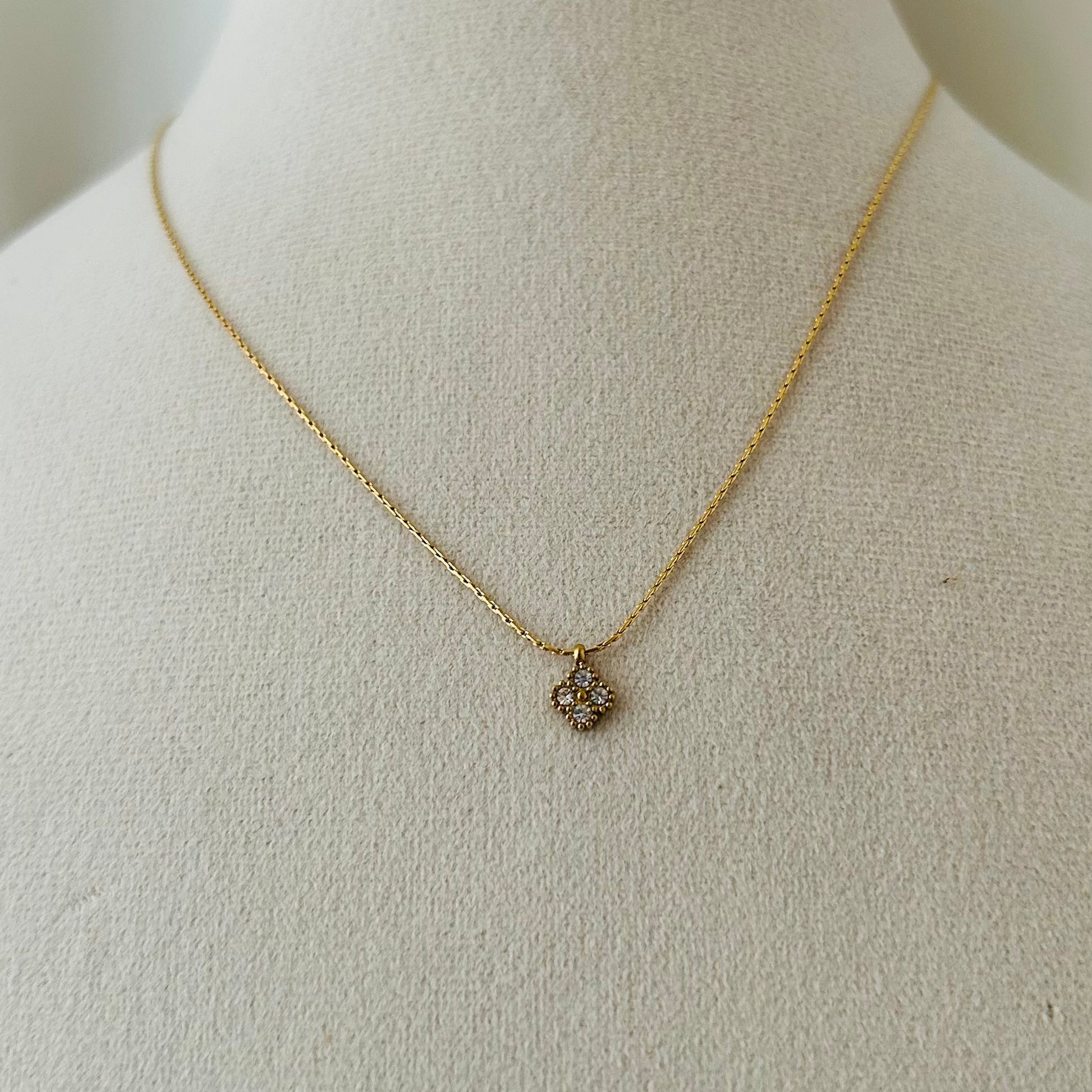 Mini Bloom Necklace