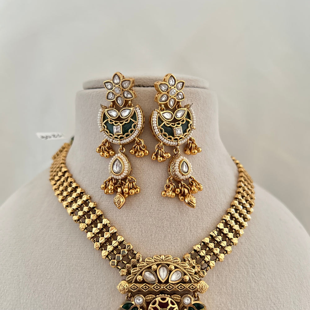 Antique Temple Choker Set