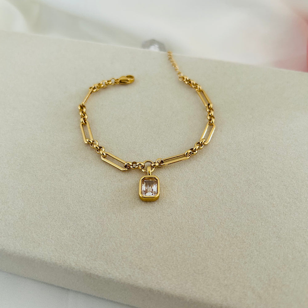 Elara Luxe Charm Bracelet