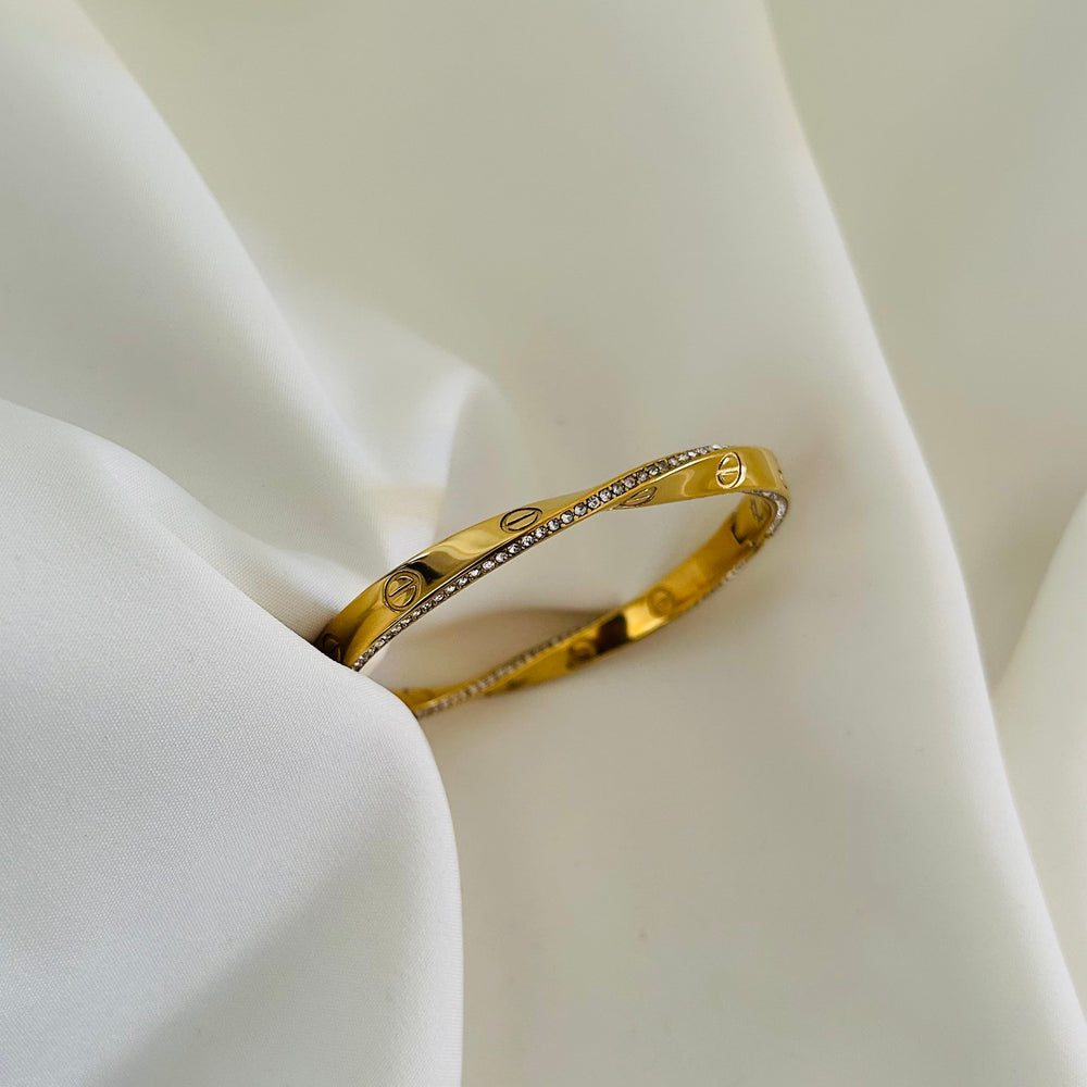 Aurelia Signature Crystal Bracelet