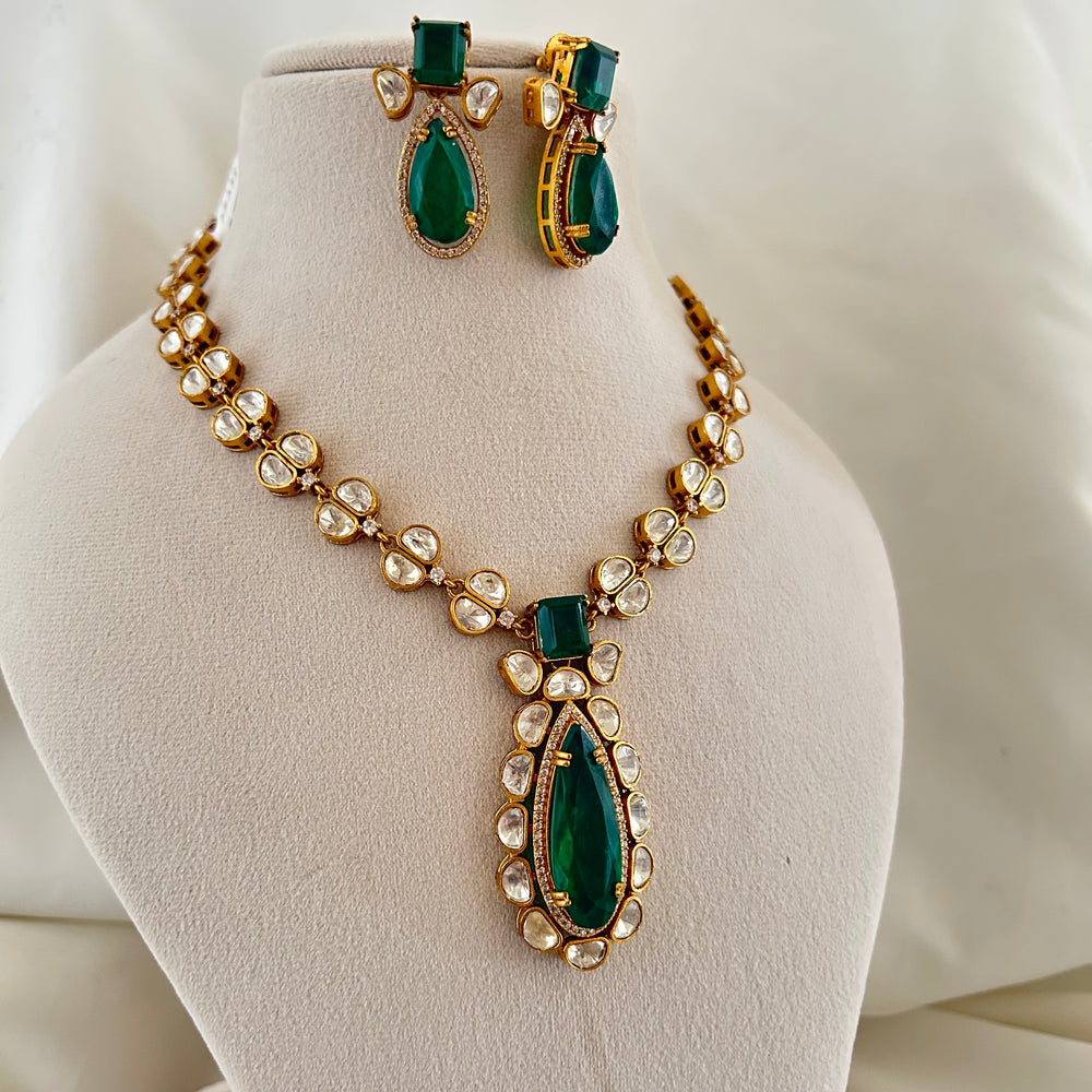 Emerald Moissanite Necklace Set