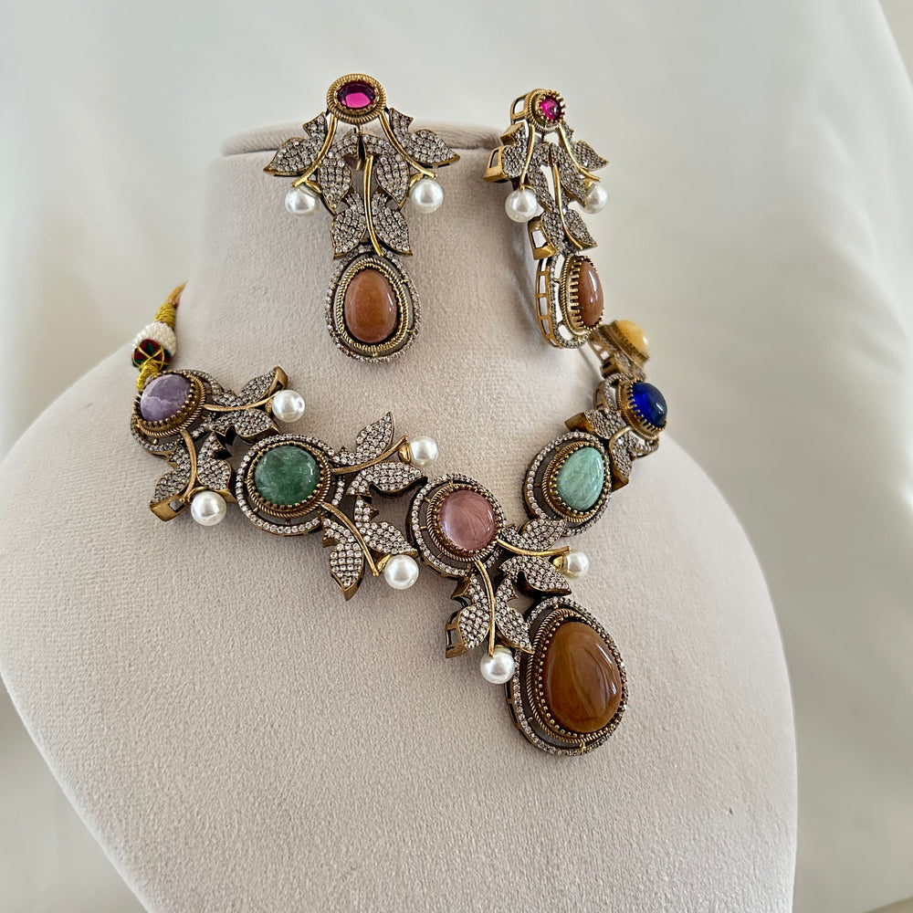 Multicolour Victorian Necklace Set