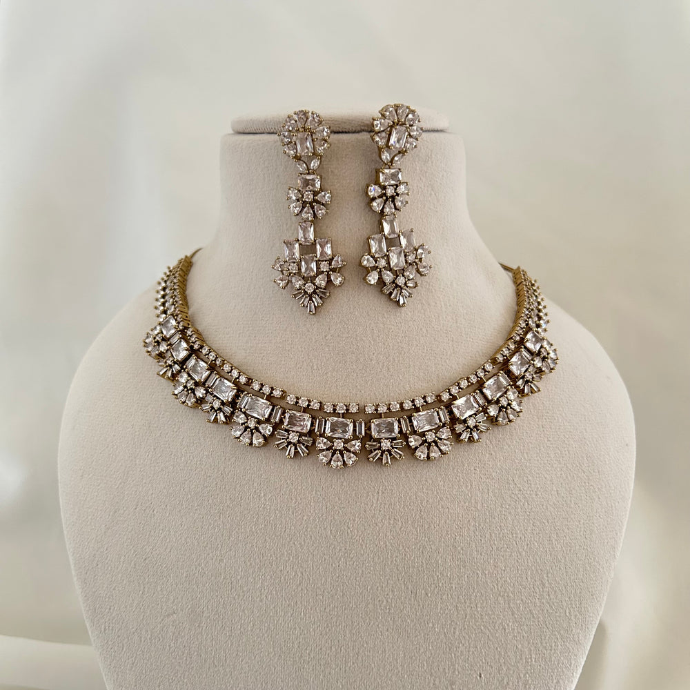 Crystal Victorian Necklace Set