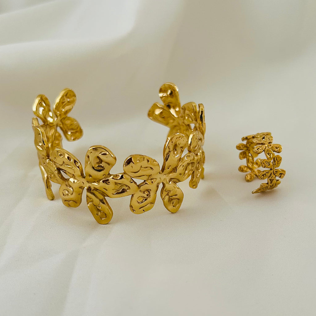 Floral Bloom Cuff Bracelet Set