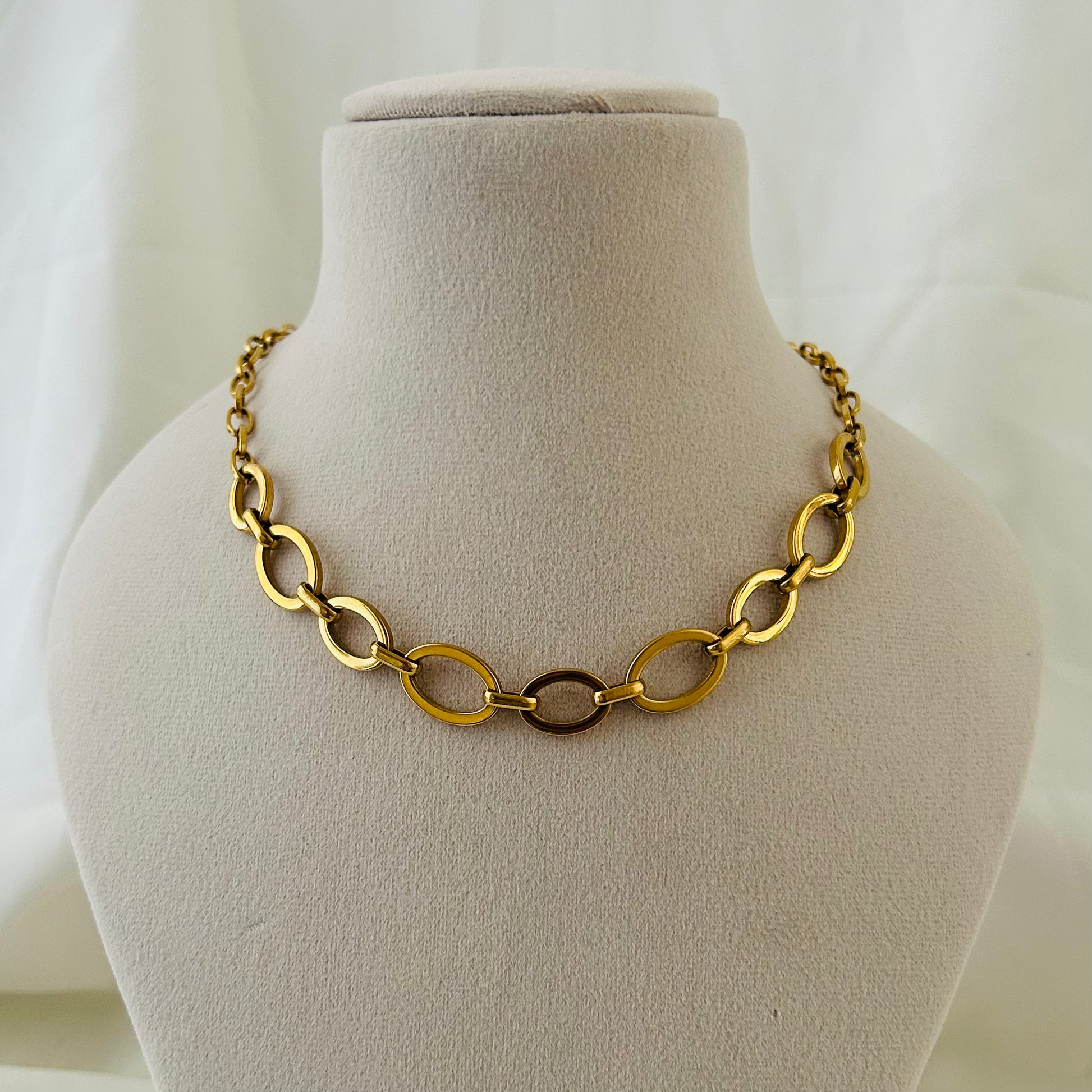 Classic Oval Link Statement Necklace