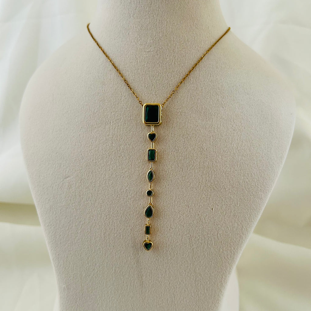Green Aura Dangling Necklace